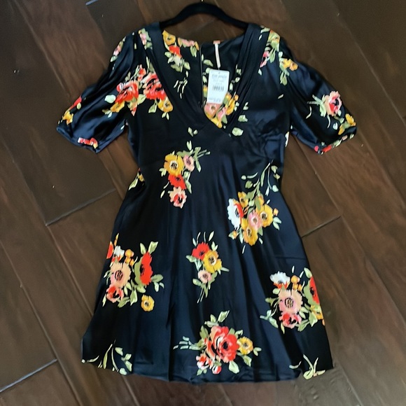 Free People Black Combo Floral Dress Size 8 - Picture 1 of 7